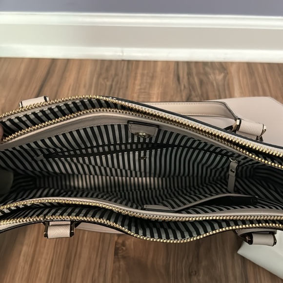 Kate Spade laptop bag - Picture 3 of 3